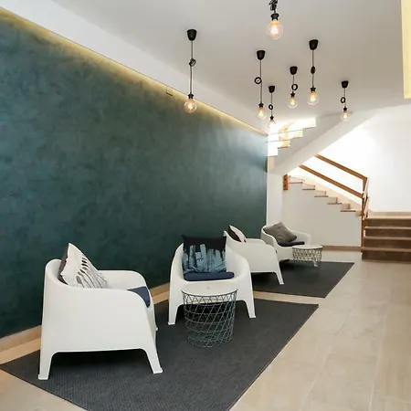 Split Отель типа 